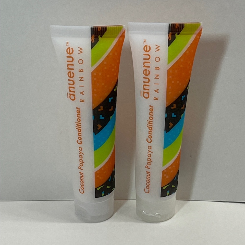 Ánuenue Rainbow Coconut Papaya Conditioner